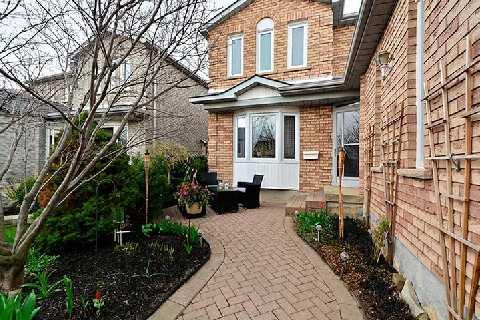 50 Horsham St, House detached with 4 bedrooms, 4 bathrooms and 4 parking in Brampton ON | Image 2