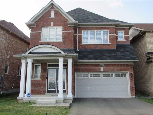 1437 Laurier Ave, House detached with 4 bedrooms, 3 bathrooms and 4 parking in Milton ON | Image 1