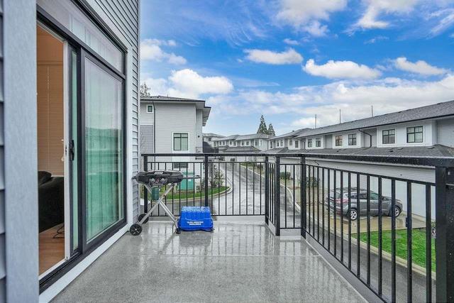 65 - 15255 Sitka Drive, House attached with 4 bedrooms, 3 bathrooms and 2 parking in Surrey BC | Image 7