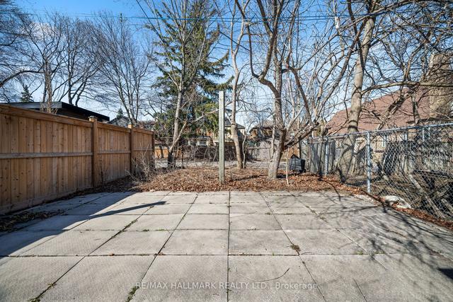 38 St Germain Ave, House detached with 3 bedrooms, 3 bathrooms and 2 parking in Toronto ON | Image 30