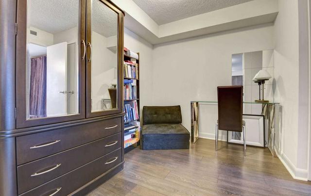 530 - 525 Wilson Ave, Condo with 1 bedrooms, 1 bathrooms and 1 parking in Toronto ON | Image 2