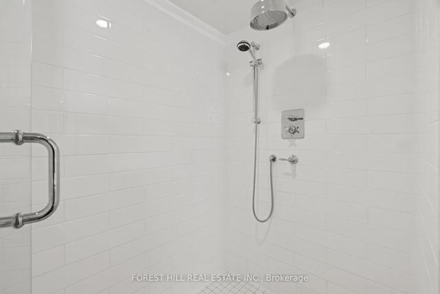 902 - 500 St Clair Ave W, Condo with 2 bedrooms, 2 bathrooms and 1 parking in Toronto ON | Image 10