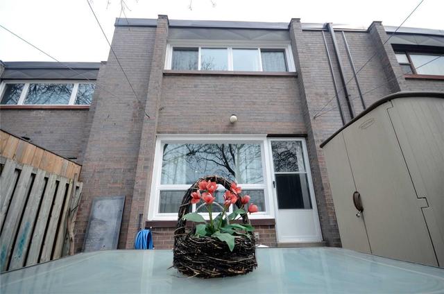 29 Candy Courtway Way, Townhouse with 3 bedrooms, 4 bathrooms and 2 parking in Toronto ON | Image 14