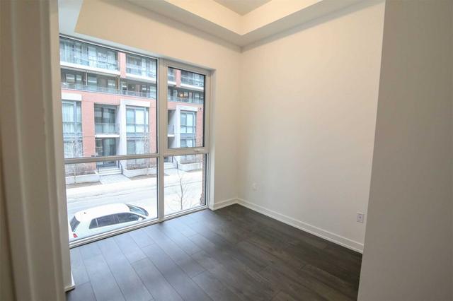 214 - 38 Iannuzzi St, Condo with 1 bedrooms, 1 bathrooms and 0 parking in Toronto ON | Image 2
