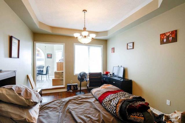 393 Mapleton Ave, House detached with 3 bedrooms, 4 bathrooms and 8 parking in Barrie ON | Image 39