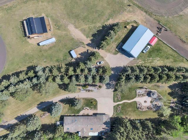 233027 Hwy 613, House detached with 4 bedrooms, 4 bathrooms and null parking in Wetaskiwin County No. 10 AB | Image 19