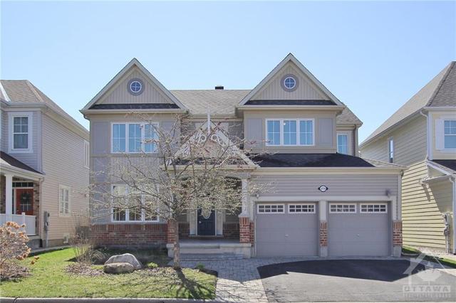 2774 Grand Vista Circle, House detached with 4 bedrooms, 3 bathrooms and 6 parking in Ottawa ON | Image 1
