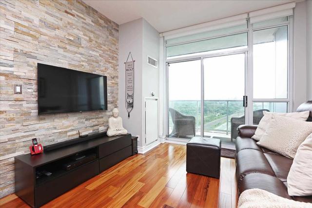 lph07 - 1900 Lake Shore Blvd W, Condo with 2 bedrooms, 2 bathrooms and 1 parking in Toronto ON | Image 3