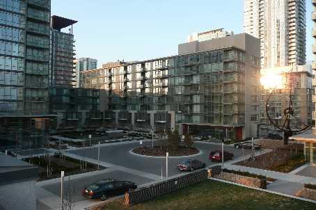 th2 - 5 Brunel Crt, Townhouse with 3 bedrooms, 3 bathrooms and 1 parking in Toronto ON | Image 5