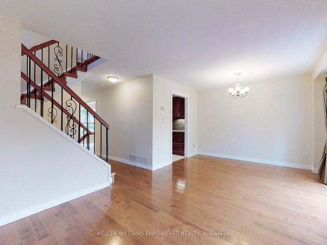 33 Mccool Crt, House semidetached with 3 bedrooms, 4 bathrooms and 3 parking in Toronto ON | Image 25