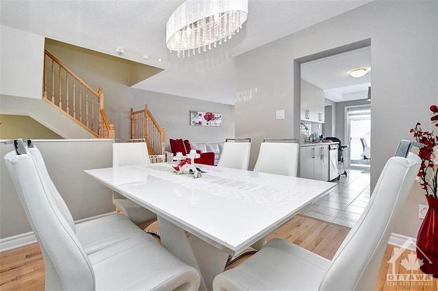 21 Fallengale Crescent, Townhouse with 3 bedrooms, 3 bathrooms and 2 parking in Ottawa ON | Image 8