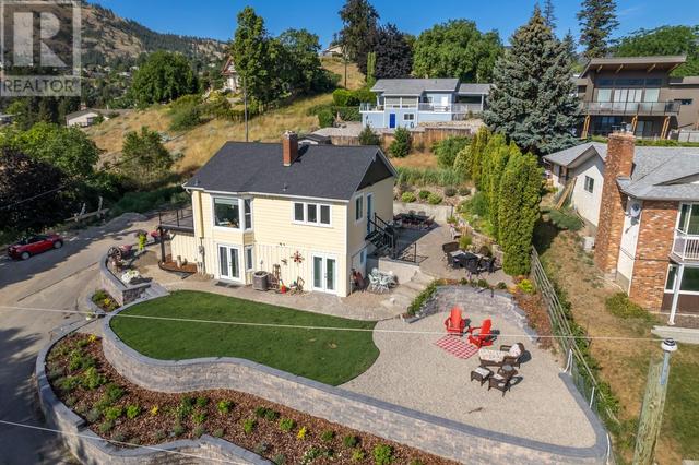 5485 Solly Road, House detached with 3 bedrooms, 2 bathrooms and null parking in Summerland BC | Image 5