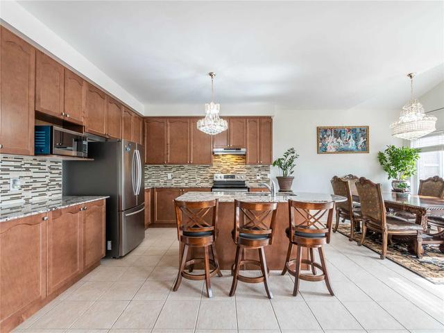 179 Armstrong Cres, House detached with 4 bedrooms, 4 bathrooms and 4 parking in Bradford West Gwillimbury ON | Image 20
