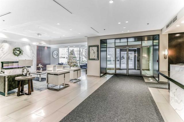 3115 - 38 Lee Centre Dr, Condo with 2 bedrooms, 1 bathrooms and 1 parking in Toronto ON | Image 12