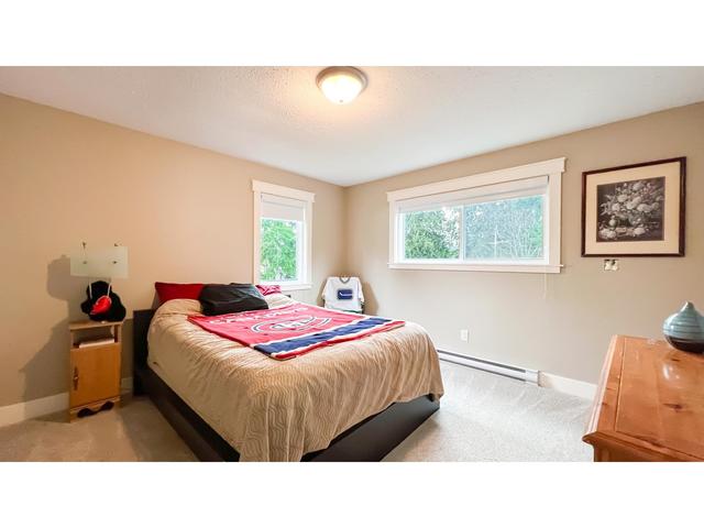 536 256 Street, House detached with 3 bedrooms, 2 bathrooms and 10 parking in Langley BC | Image 17