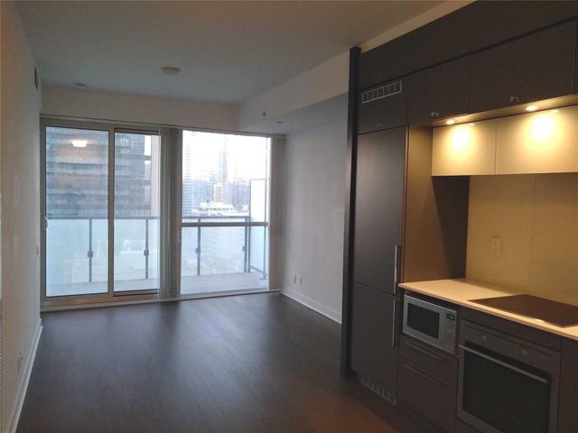 1907 - 15 Grenville St, Condo with 1 bedrooms, 1 bathrooms and 0 parking in Toronto ON | Image 10