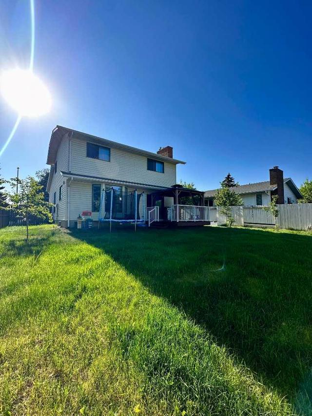 44 Woodfield Way Sw, House detached with 6 bedrooms, 3 bathrooms and 4 parking in Calgary AB | Image 29