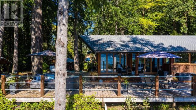 11780 Fairtide Rd, House detached with 4 bedrooms, 3 bathrooms and 6 parking in Cowichan Valley H BC | Image 6