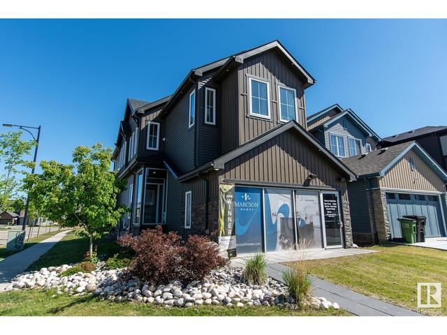 1904 Graydon Hill Gr Sw, House detached with 3 bedrooms, 2 bathrooms and null parking in Edmonton AB | Card Image