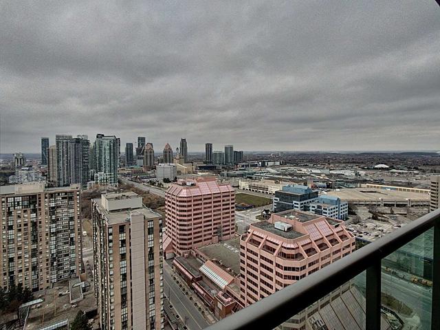 3705 - 208 Enfield Pl, Condo with 1 bedrooms, 1 bathrooms and 1 parking in Mississauga ON | Image 5