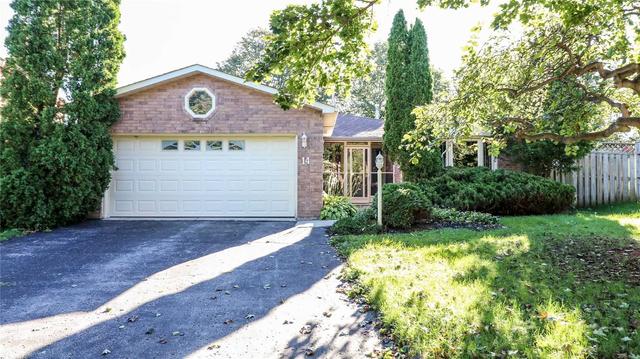 14 Autumn Lane, House detached with 3 bedrooms, 3 bathrooms and 4 parking in Barrie ON | Image 1