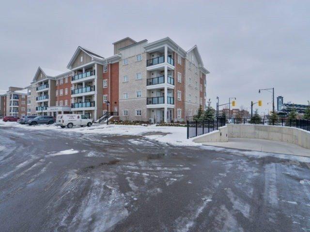 106 - 70 Baycliffe Cres, Condo with 2 bedrooms, 2 bathrooms and 2 parking in Brampton ON | Image 3