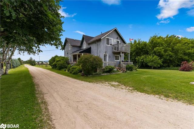 1825 Concession 6 Nottawasaga Road N, House detached with 4 bedrooms, 1 bathrooms and 10 parking in Clearview ON | Image 9