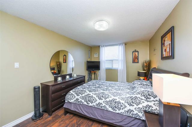 202 - 355 Rathburn Rd E, Condo with 3 bedrooms, 2 bathrooms and 3 parking in Mississauga ON | Image 24