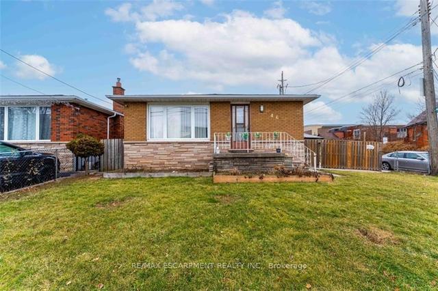 462 John St N, House detached with 3 bedrooms, 2 bathrooms and 3 parking in Hamilton ON | Image 1
