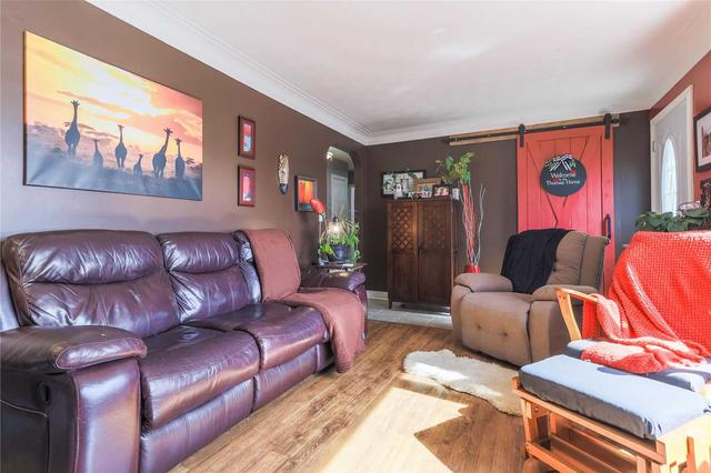 368 Grey St, House detached with 3 bedrooms, 2 bathrooms and 3 parking in Brantford ON | Image 23