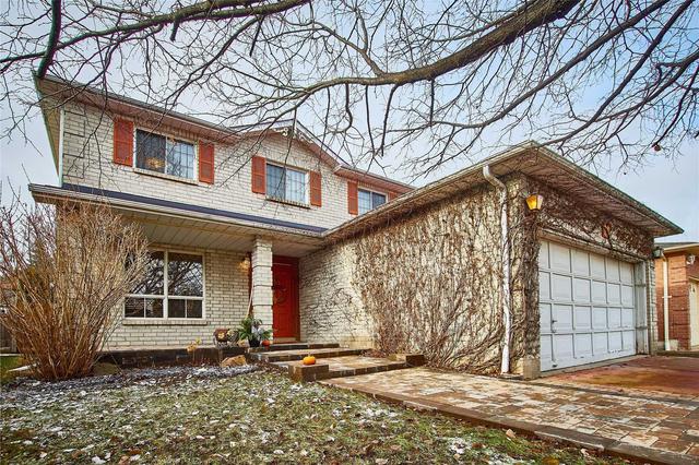 28 Deer Valley Dr, House detached with 4 bedrooms, 3 bathrooms and 4 parking in Caledon ON | Image 1