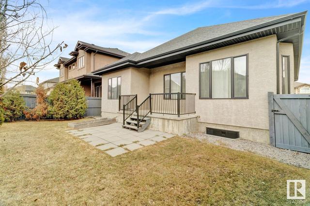 5240 Mullen Ct Nw, House detached with 4 bedrooms, 3 bathrooms and null parking in Edmonton AB | Image 32