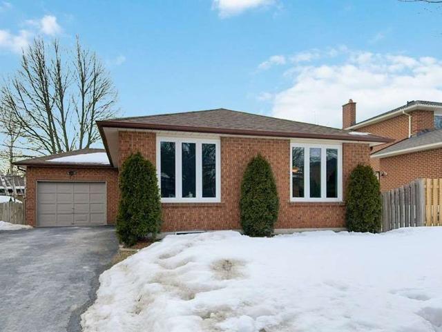 23 Munro Cres, House detached with 3 bedrooms, 2 bathrooms and 4 parking in Uxbridge ON | Image 1