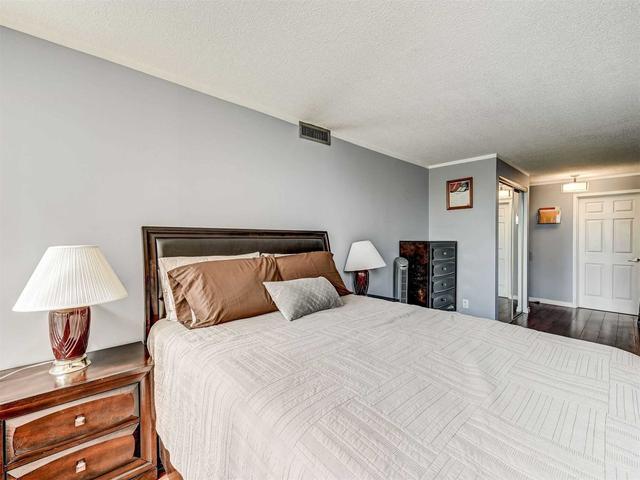 209 - 25 Agnes St, Condo with 2 bedrooms, 2 bathrooms and 1 parking in Mississauga ON | Image 27
