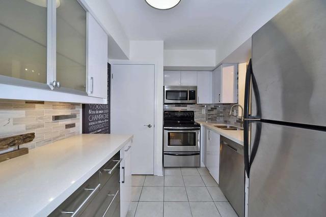 1212 - 5 Everson Dr, Townhouse with 2 bedrooms, 2 bathrooms and 1 parking in Toronto ON | Image 6
