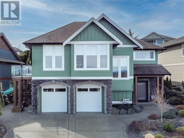 691 Mariner Dr, House detached with 4 bedrooms, 3 bathrooms and 6 parking in Campbell River BC | Image 3
