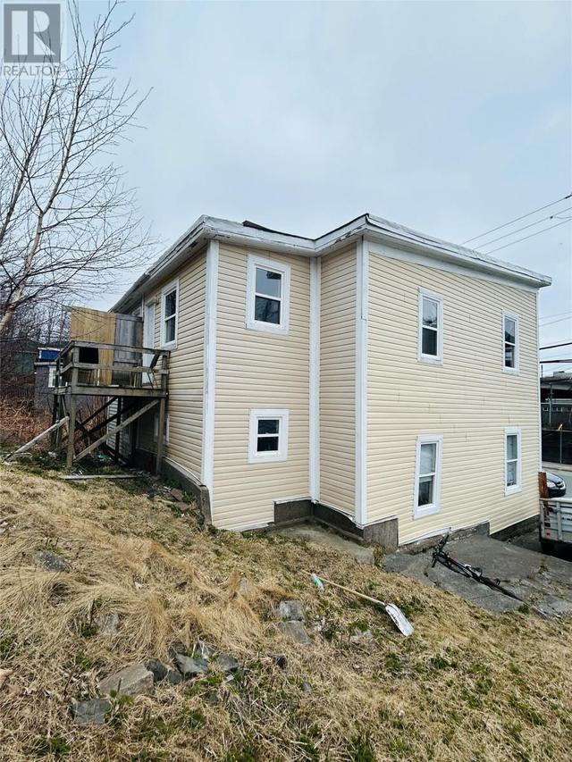 221 Southside Road, House semidetached with 2 bedrooms, 2 bathrooms and null parking in St. John's NL | Image 3