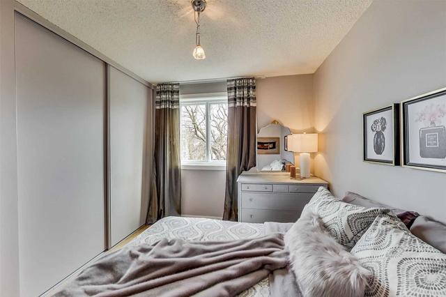 275 Woburn Ave, House detached with 3 bedrooms, 3 bathrooms and 3 parking in Toronto ON | Image 13