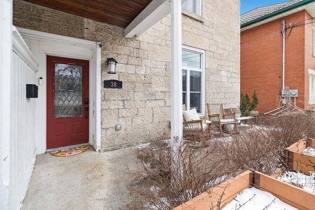 38 Waterloo Ave, House semidetached with 2 bedrooms, 3 bathrooms and 2 parking in Guelph ON | Image 12