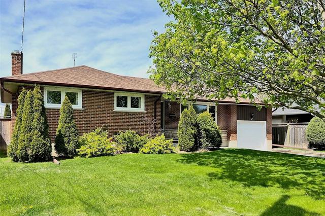 656 Buchan Ave, House detached with 3 bedrooms, 3 bathrooms and 4 parking in Oshawa ON | Image 23