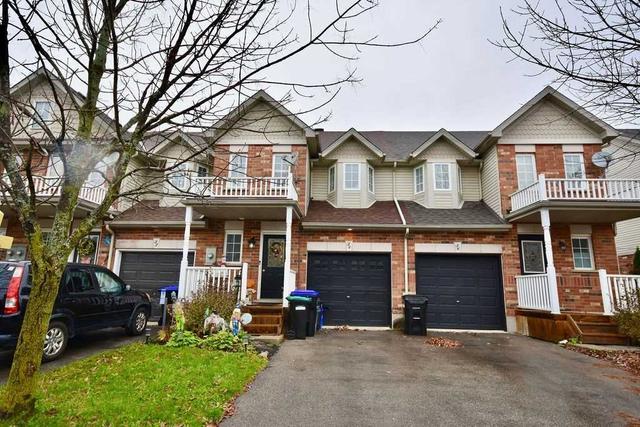 34 Shephard Ave, House attached with 3 bedrooms, 2 bathrooms and 3 parking in New Tecumseth ON | Image 1