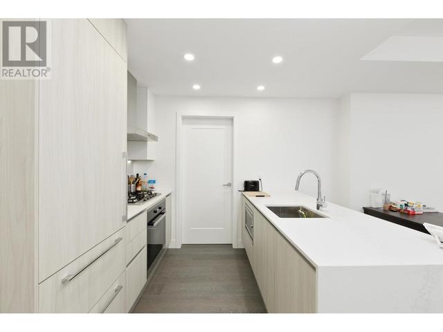 205 - 488 W 58th Avenue, Condo with 2 bedrooms, 2 bathrooms and 1 parking in Vancouver BC | Image 2