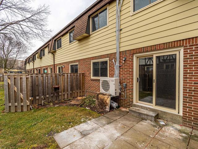 1481 Ester Dr, Townhouse with 3 bedrooms, 3 bathrooms and 2 parking in Burlington ON | Image 30