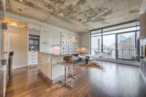 810 - 10 Morrison St, Condo with 1 bedrooms, 1 bathrooms and 1 parking in Toronto ON | Image 1