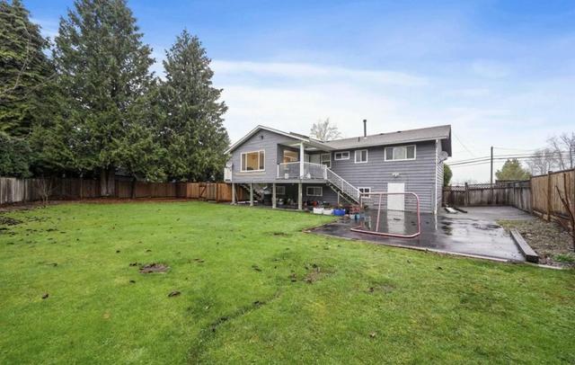 23730 Fraser Highway, House detached with 5 bedrooms, 3 bathrooms and 20 parking in Langley BC | Image 15