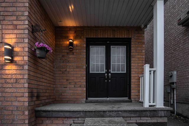 113 Footbridge Cres, House detached with 4 bedrooms, 5 bathrooms and 6 parking in Brampton ON | Image 23