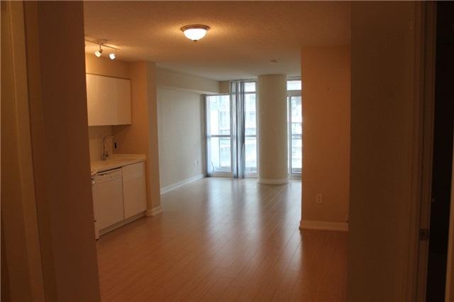 856# - 10 Capreol Crt, Condo with 1 bedrooms, 2 bathrooms and 1 parking in Toronto ON | Image 2