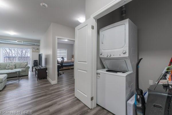 415 - 501 Frontenac Street, House attached with 3 bedrooms, 2 bathrooms and null parking in Kingston ON | Image 2
