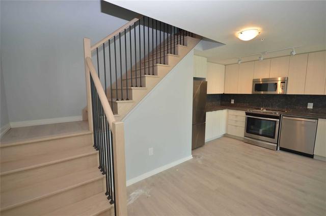 th 102 - 3237 Bayview Ave, Townhouse with 3 bedrooms, 3 bathrooms and 1 parking in Toronto ON | Image 10