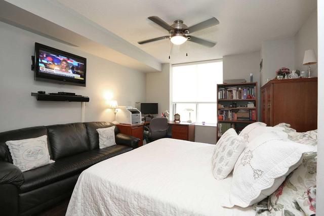 303 - 2100 John St, Condo with 2 bedrooms, 2 bathrooms and 2 parking in Markham ON | Image 11